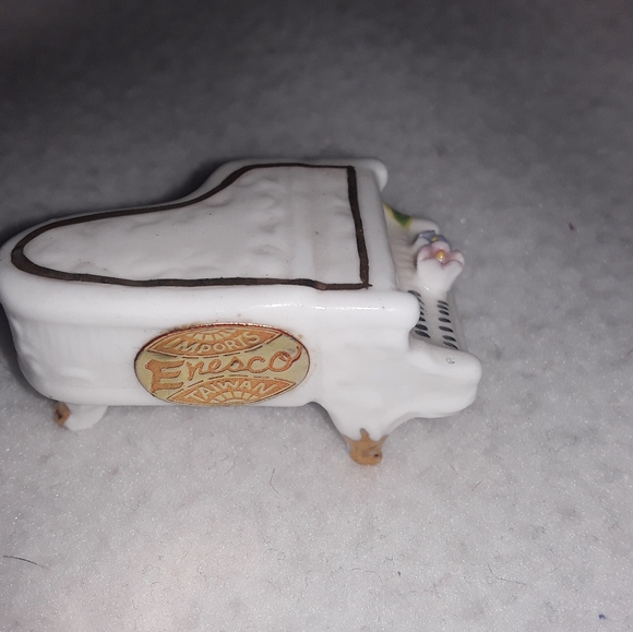Maruri Masterpiece Bone China Minature Piano Vintage Dollhouse Furniture MCM - Picture 3 of 6
